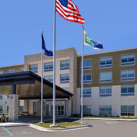 Holiday Inn Express & Suites - Brighton South - Us 23 By Ihg Buitenkant foto